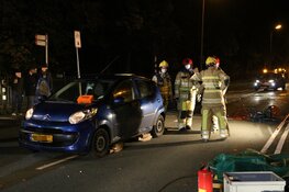Beknelde automobilist door brandweer bevrijd bij ongeval Bussum