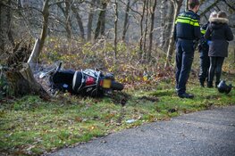 Scooter vliegt uit de bocht, één gewonde