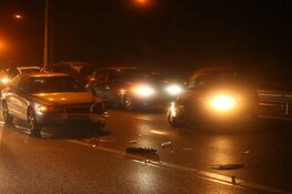 Aanrijding met drie auto&#39;s op A1