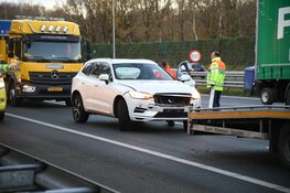 Kettingbotsing op A1 bij Eemnes, drie voertuigen op elkaar geknald