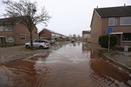Twee waterleidingen springen kort na elkaar in Huizen