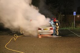 Gestolen auto brandt uit in Bussum