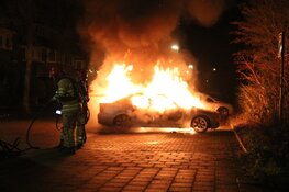 Gestolen auto brandt uit in Bussum