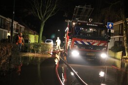 Gesprongen waterleiding zorgt voor sinkhole Eemnes