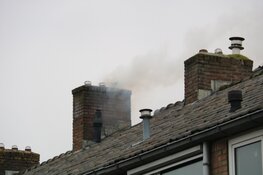 Brand op zolder van woning in Naarden