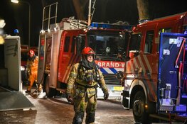 Brand op rieten dak in Blaricum