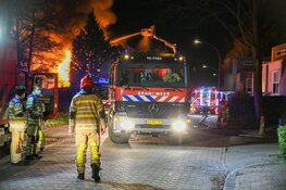 Grote brand in Hilversum: tientallen mensen geëvacueerd