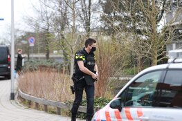 Persoon meegenomen na grote politie actie Bussum