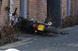 Brommerrijder gewond na ongeval met auto in Hilversum