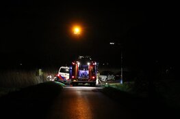 Verdachte jerrycans gevonden langs weg in Weesp