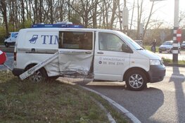 Veel schade bij ongeluk in Blaricum