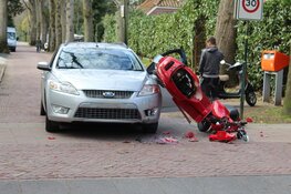 Aanrijding scooter met auto in Blaricum