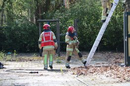 Brand bij leegstaande school in Bussum