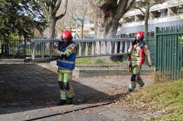 Brand bij leegstaande school in Bussum