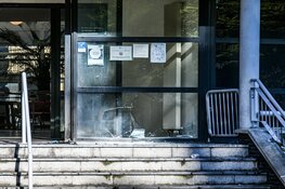 Pui beschadigd van pand GGZ-instelling Hilversum