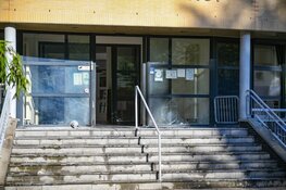 Pui beschadigd van pand GGZ-instelling Hilversum