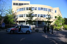 Pui beschadigd van pand GGZ-instelling Hilversum