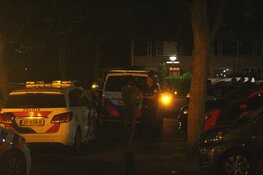 Arrestatieteam valt woning in Huizen binnen
