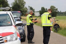 Zweefvliegtuig maakt noodlanding: twee gewonden