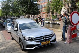 Misdaadjournalist Peter R. de Vries onderweg naar laatste rustplaats