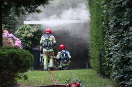 Brand in schuur in Naarden