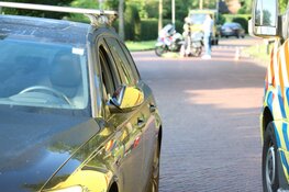 Aanrijding tussen auto en fietser in Laren