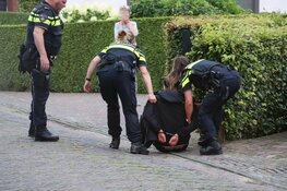 Twee verdachten aangehouden na achtervolging Laren