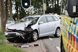 Gewonde en veel schade bij ongeval Weesp