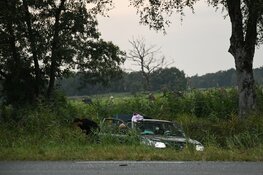 Weg afgesloten in Kortenhoef na botsing