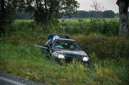 Weg afgesloten in Kortenhoef na botsing