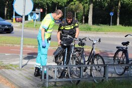 Fietser aangereden op rotonde in Huizen