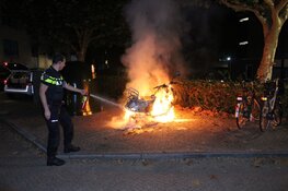 Scooter in brand in Huizen