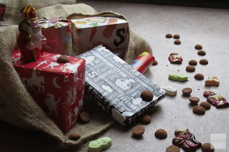 Aangepaste sinterklaasintocht in Laren op zaterdag 20 november 2021