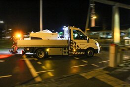 Scooterbestuurder onderuit door gladheid in Naarden