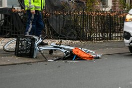 Fietser door auto aangereden in Hilversum
