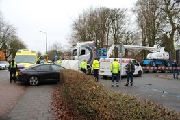Vrouw overleden na aanrijding met vrachtwagen in Naarden