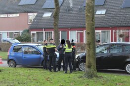 Automobilist raakt gewond bij botsing in Huizen