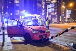 Automobiliste onder invloed tegen stoplicht gereden