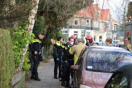 Brandweer en politie ter plaatse bij woning Bussum na melding "vreemde geur"