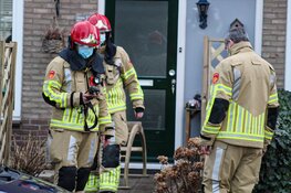 Gasleiding geraakt bij woning in Huizen