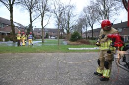 Waterleiding gesprongen door vallende boom in Huizen