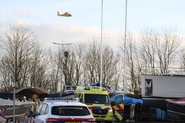Zoekactie bij haven Almere, omgeslagen boot aangetroffen