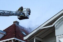 Brand op zolder van woning in Bussum