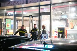 Kleine brand bij tankstation langs A1 in Muiden