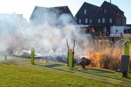 Riet in brand in Blaricum, vermoedelijk aangestoken