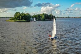 Burendag op watersporteiland Robinson Crusoe