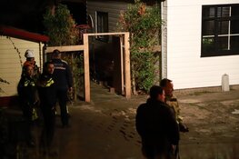 Brandweer Naarden rukt uit naar woningbrand