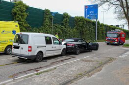Twee gewonden bij ongeluk op de Amersfoortsestraatweg  in Huizen