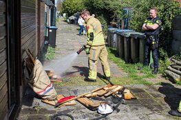 Schuurbrand door elektrische fiets in Naarden