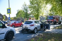 Botsing bij voetgangersoversteekplaats in Bussum